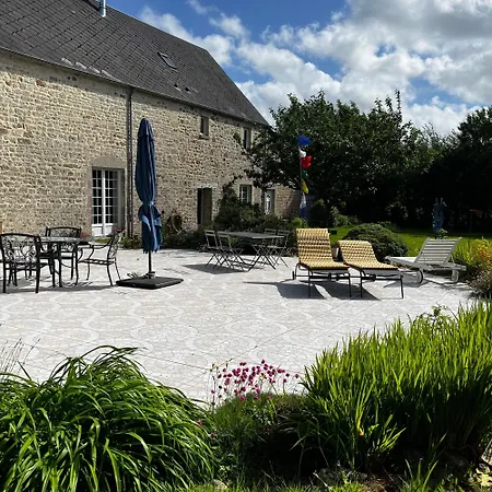 La Maison De La Hulotte Bed & Breakfast *