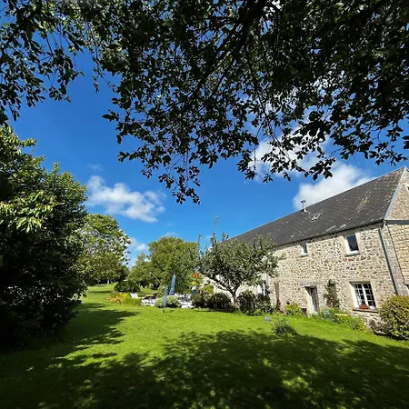 La Maison De La Hulotte Bed and Breakfast Golleville